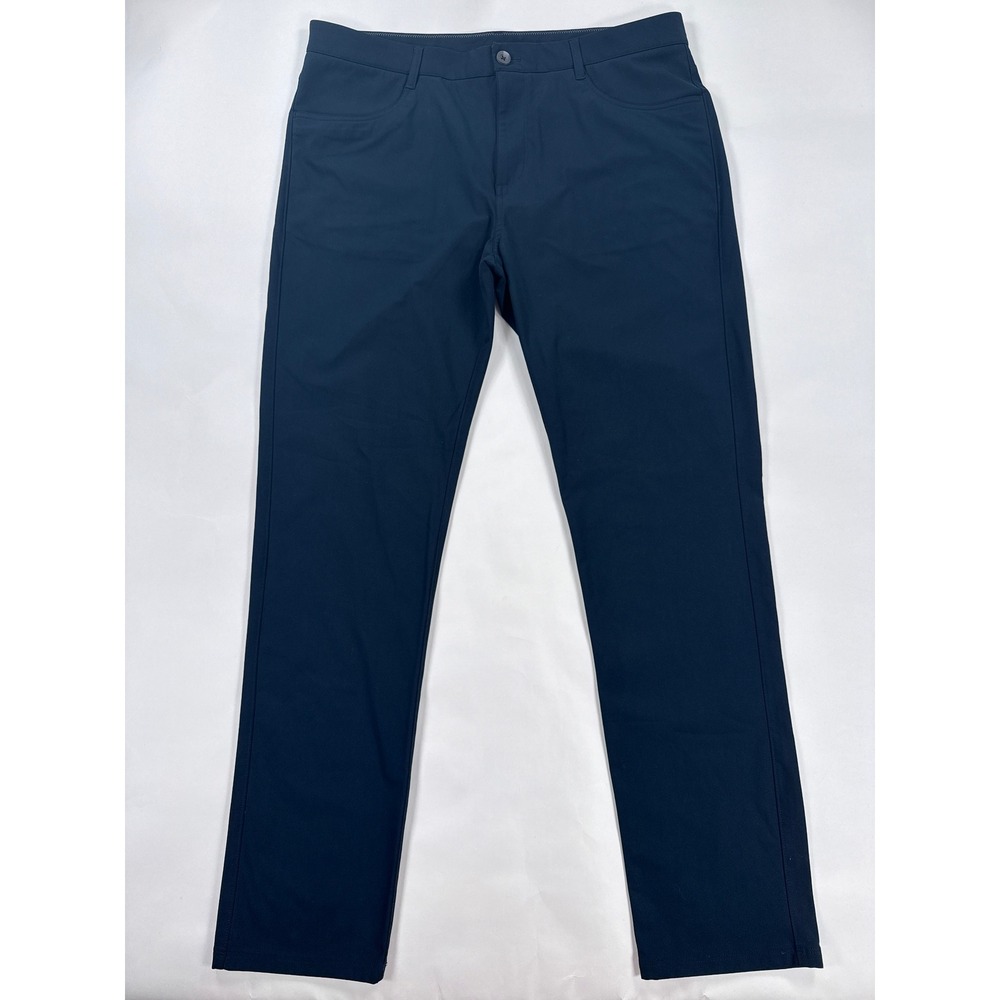 Vuori Meta Pant Mens 36x30 Ink Blue 5 Pocket Stretch Casual Golf Travel V430